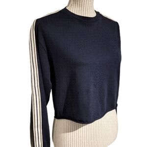 TNA Aritzia | xxs | cropped top | stripped sleeves | Navy blue